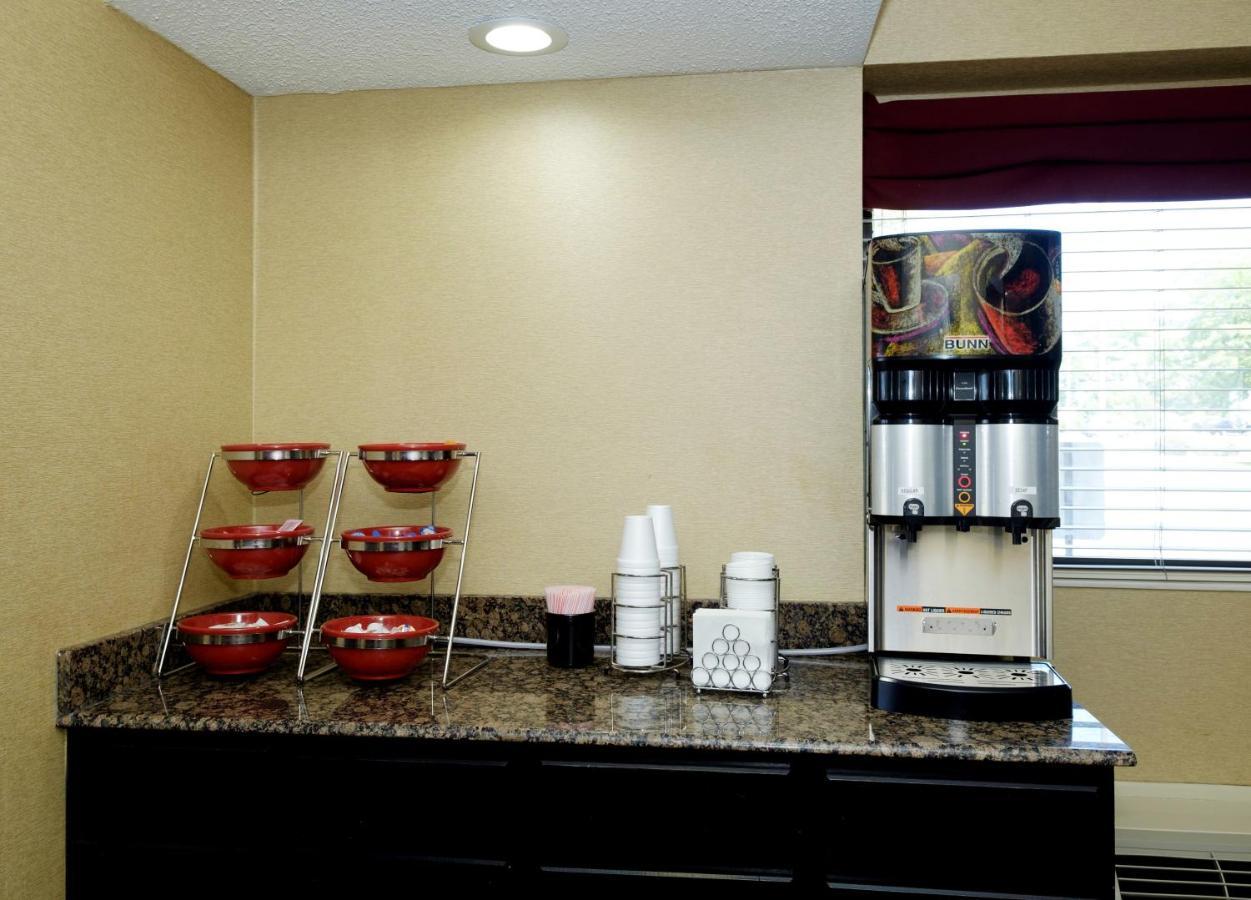 Red Roof Inn Columbus West - Hilliard New Rome Kültér fotó